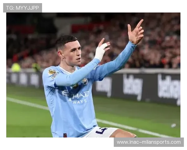 曼城整体压迫流畅,福登劲射稍高